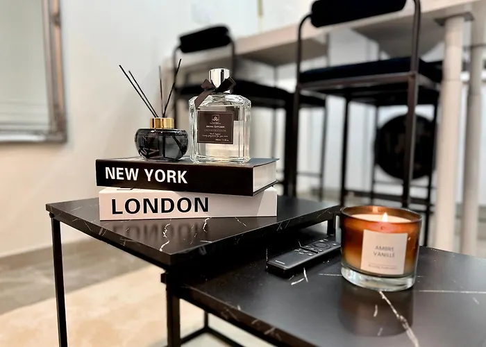 Auguste Comte - Avec Balcon - Coeur De Appartement Dijon